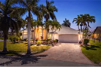 928 SE 33rd St, Cape Coral, FL 33904 - Photo 2