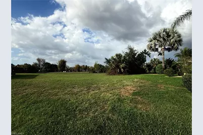 335 Vitorio St, Punta Gorda, FL 33983 - Photo 2