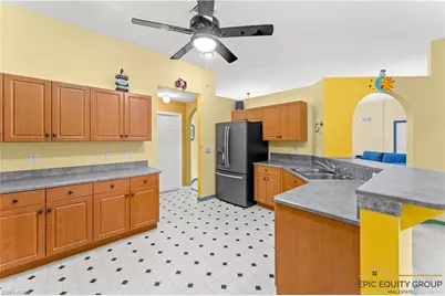 1128 SW 41st Ter, Cape Coral, FL 33914 - Photo 10