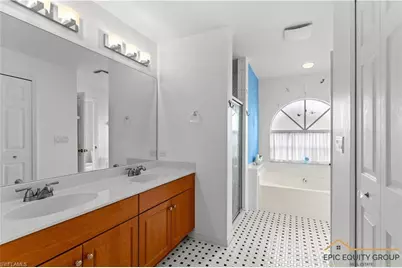 1128 SW 41st Ter, Cape Coral, FL 33914 - Photo 20