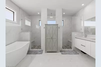 405 SE 2nd St, Cape Coral, FL 33990 - Photo 14