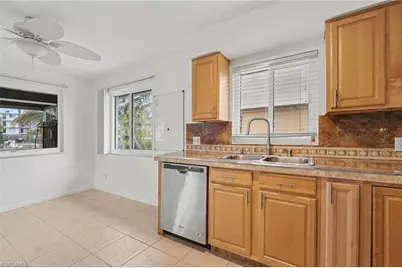 4910 Viceroy St #7, Cape Coral, FL 33904 - Photo 8