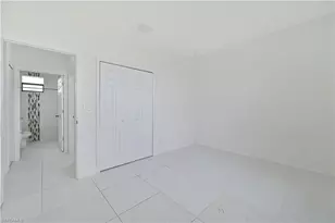 1102 NE 16th Pl, Cape Coral, FL 33909 - Photo 22