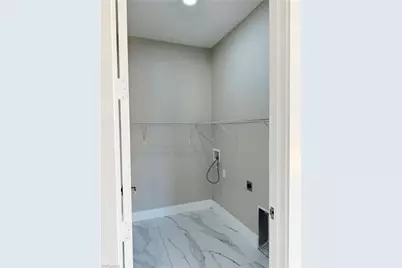 2 NE 3rd Ln, Cape Coral, FL 33909 - Photo 26