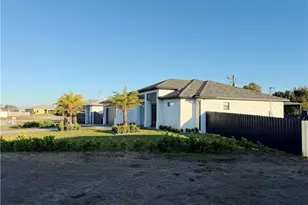2 NE 3rd Ln, Cape Coral, FL 33909 - Photo 40