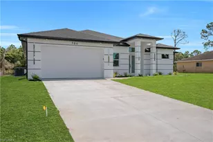 704 Clayton Ave, Lehigh Acres, FL 33972 - Photo 4