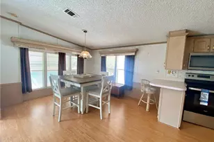 172 Vista Mar Dr, North Fort Myers, FL 33903 - Photo 8