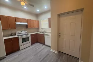 102 Cultural Park Blvd S, Cape Coral, FL 33990 - Photo 4