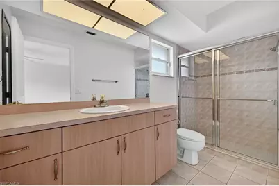 1023 SE 18th Ave, Cape Coral, FL 33990 - Photo 14