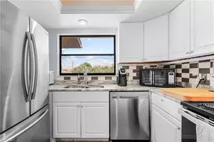 3935 Country Club Blvd, Cape Coral, FL 33904 - Photo 6