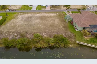 2718 SW 10th Ave, Cape Coral, FL 33914 - Photo 10
