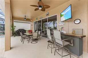 2090 Oxford Ridge Cir, Lehigh Acres, FL 33973 - Photo 4