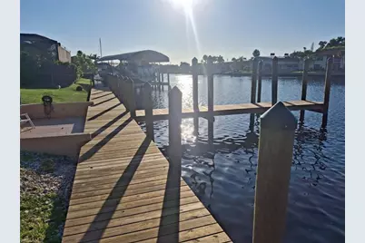 419 Avalon Dr, Cape Coral, FL 33904 - Photo 14