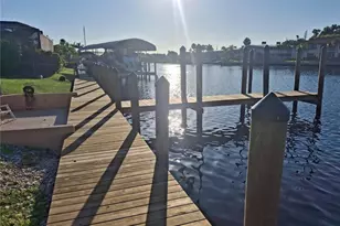 419 Avalon Dr, Cape Coral, FL 33904 - Photo 14