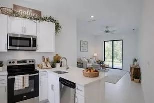 714 W 12th St, Lehigh Acres, FL 33972 - Photo 8