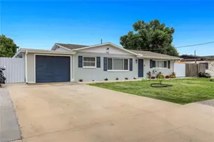 942 Narcissus St, North Fort Myers, FL 33903 - Photo 22