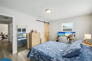 942 Narcissus St, North Fort Myers, FL 33903 - Photo 8