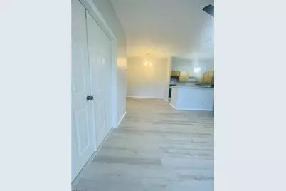 6492 Royal Woods Dr #7, Fort Myers, FL 33908 - Photo 6