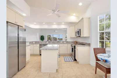 6422 Legacy Cir #704, Naples, FL 34113 - Photo 18