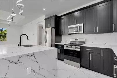 172 Pembroke St, Lehigh Acres, FL 33974 - Photo 10