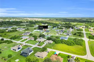 172 Pembroke St, Lehigh Acres, FL 33974 - Photo 30