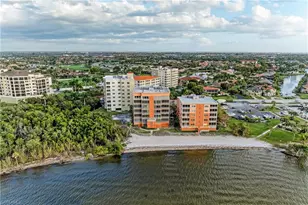 14813 Laguna Dr, Fort Myers, FL 33908 - Photo 4