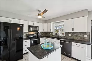 2129 SW 5th Pl, Cape Coral, FL 33991 - Photo 6