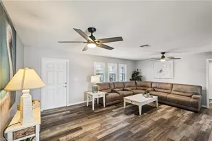 2129 SW 5th Pl, Cape Coral, FL 33991 - Photo 2
