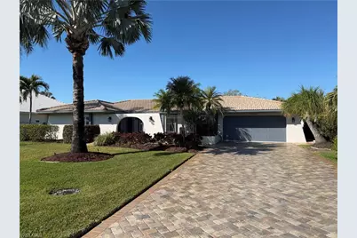 28404 Las Palmas Cir, Bonita Springs, FL 34135 - Photo 1