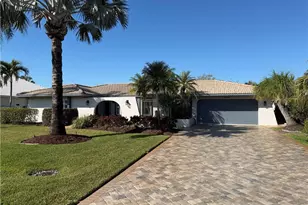 28404 Las Palmas Cir, Bonita Springs, FL 34135 - Photo 1