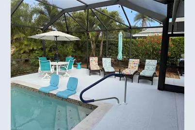 28404 Las Palmas Cir, Bonita Springs, FL 34135 - Photo 16