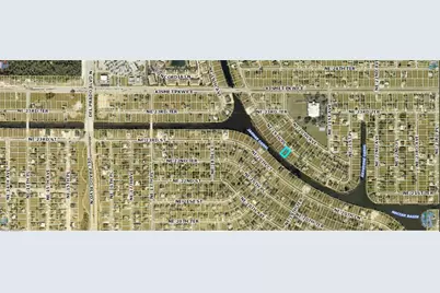 2216 NE 19th Pl, Cape Coral, FL 33909 - Photo 2