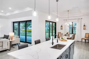 1819 SW 11th St, Cape Coral, FL 33991 - Photo 6