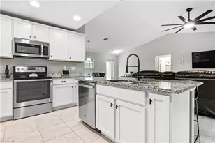 1007 SE 26th Terrace, Cape Coral, FL 33904 - Photo 14