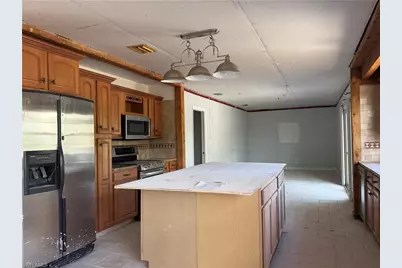 5481 Burnham Ct, North Fort Myers, FL 33903 - Photo 2