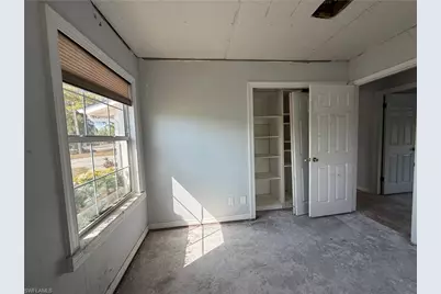 5481 Burnham Ct, North Fort Myers, FL 33903 - Photo 10