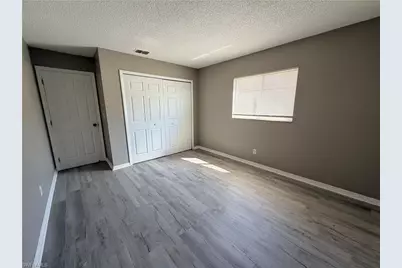 823 Gleason Pkwy #2, Cape Coral, FL 33914 - Photo 18