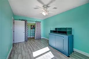 1942 NE 15th St, Cape Coral, FL 33909 - Photo 20