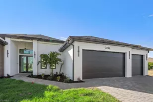 306 SW 26th Ave, Cape Coral, FL 33991 - Photo 4