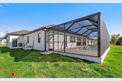 306 SW 26th Ave, Cape Coral, FL 33991 - Photo 38