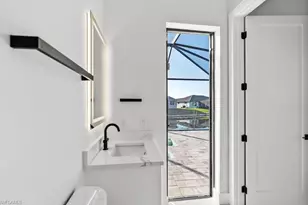 306 SW 26th Ave, Cape Coral, FL 33991 - Photo 14