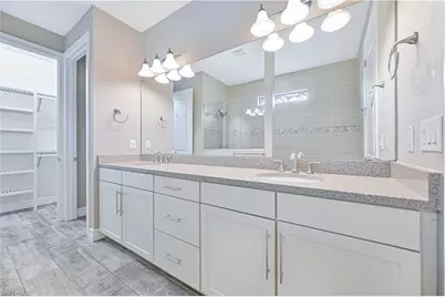 14589 Laguna Dr, Fort Myers, FL 33908 - Photo 20