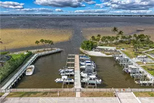 14589 Laguna Dr, Fort Myers, FL 33908 - Photo 32