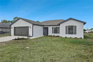 814 La Salle Ave, Fort Myers, FL 33913 - Photo 2