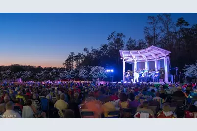 10518 Avila Cir, Fort Myers, FL 33913 - Photo 38