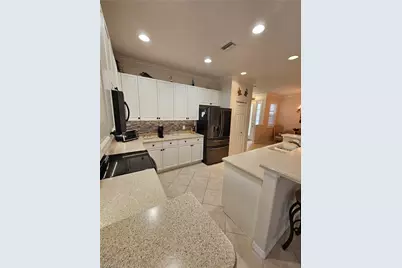 10518 Avila Cir, Fort Myers, FL 33913 - Photo 12