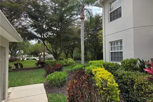 19420 Cromwell Ct, Fort Myers, FL 33912 - Photo 20