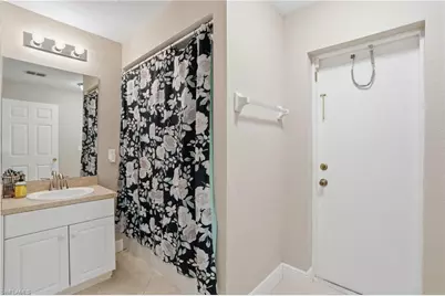 325 NW 9th St, Cape Coral, FL 33993 - Photo 24