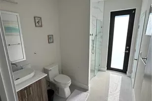 1613 N Gator Cir, Cape Coral, FL 33909 - Photo 22