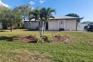 2102 SE 8th Terrace, Cape Coral, FL 33990 - Photo 2